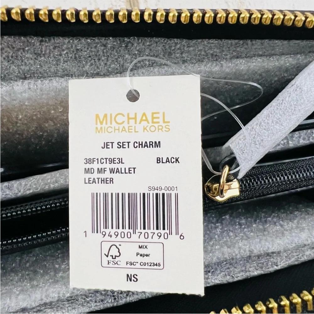 Michael Kors Jet Set Medium Zip Around Wallet Black